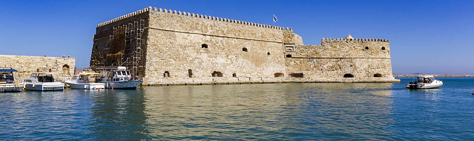 Fortezza sul mare nella città di Heraklion sull'isola di Creta
