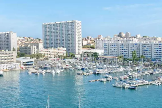 Tolone, Francia, veduta panoramica porto